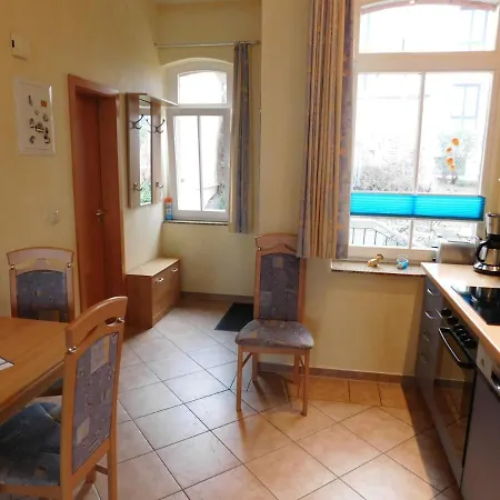 公寓 Seelotsenstation Mit Hafenblick By Unsere Urlaubszeit 萨斯尼茨