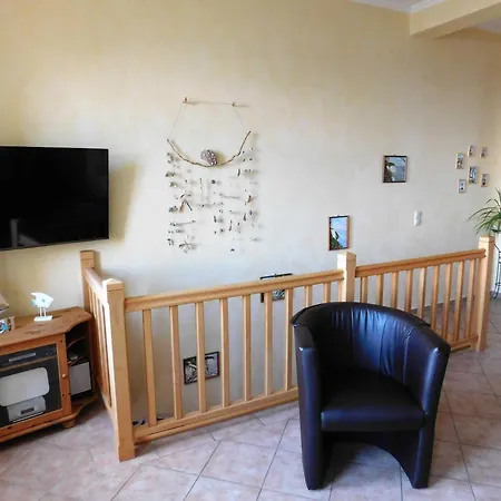 Seelotsenstation Mit Hafenblick By Unsere Urlaubszeit